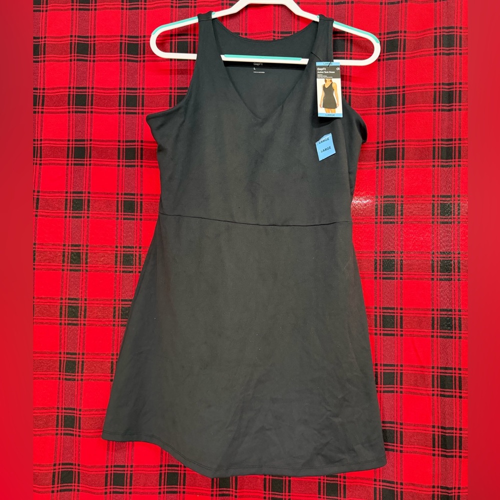 GAP Black Active Dress size L. NWT